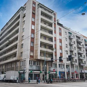 https://suite-acquamarina-appartamento-di-lusso-in-galleria.it-lombardy.com